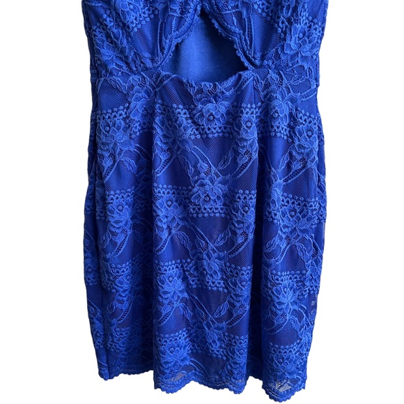 Bebe Blue Lace Cut Out Back Dress - Picture 8 of 8